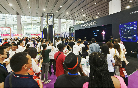 2023亚洲乐园及景点博览会，EVO视讯 EVO真人光学“奇境元宇宙”引爆全场！